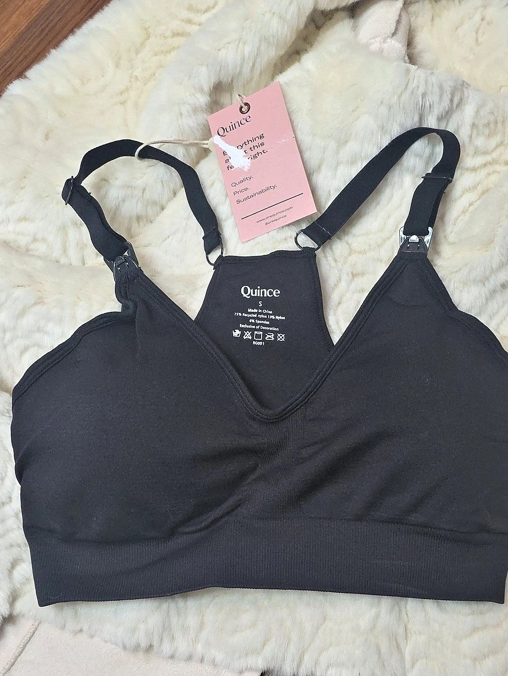 Quince Seamless Nursing Bra Black Sports Bra Small